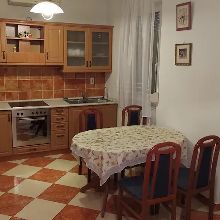 Appartamento árnyas